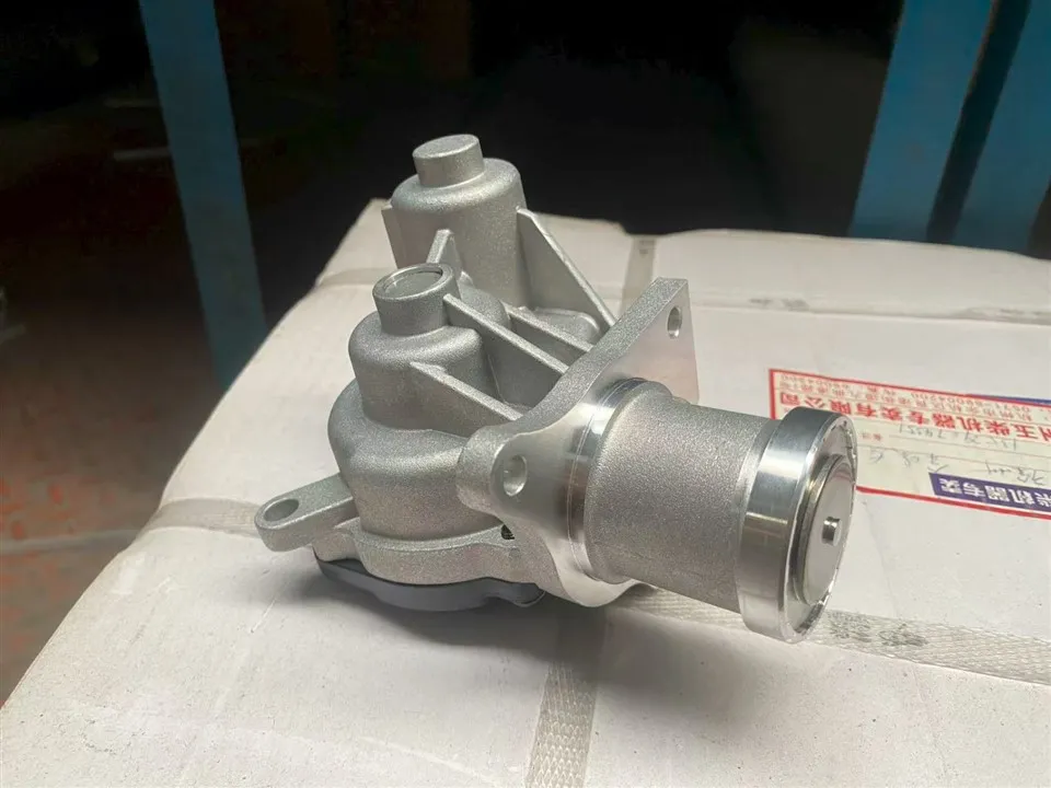 Original Yuchai YC4F Engine EGR Valve Motor Module FG1FC-1207242SF2 suitable for yuchai YC4FA115 YC4FA130 engine DONGFENG TRUCK best