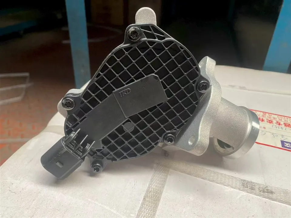 Original Yuchai YC4F Engine EGR Valve Motor Module FG1FC-1207242SF2 suitable for yuchai YC4FA115 YC4FA130 engine DONGFENG TRUCK factory